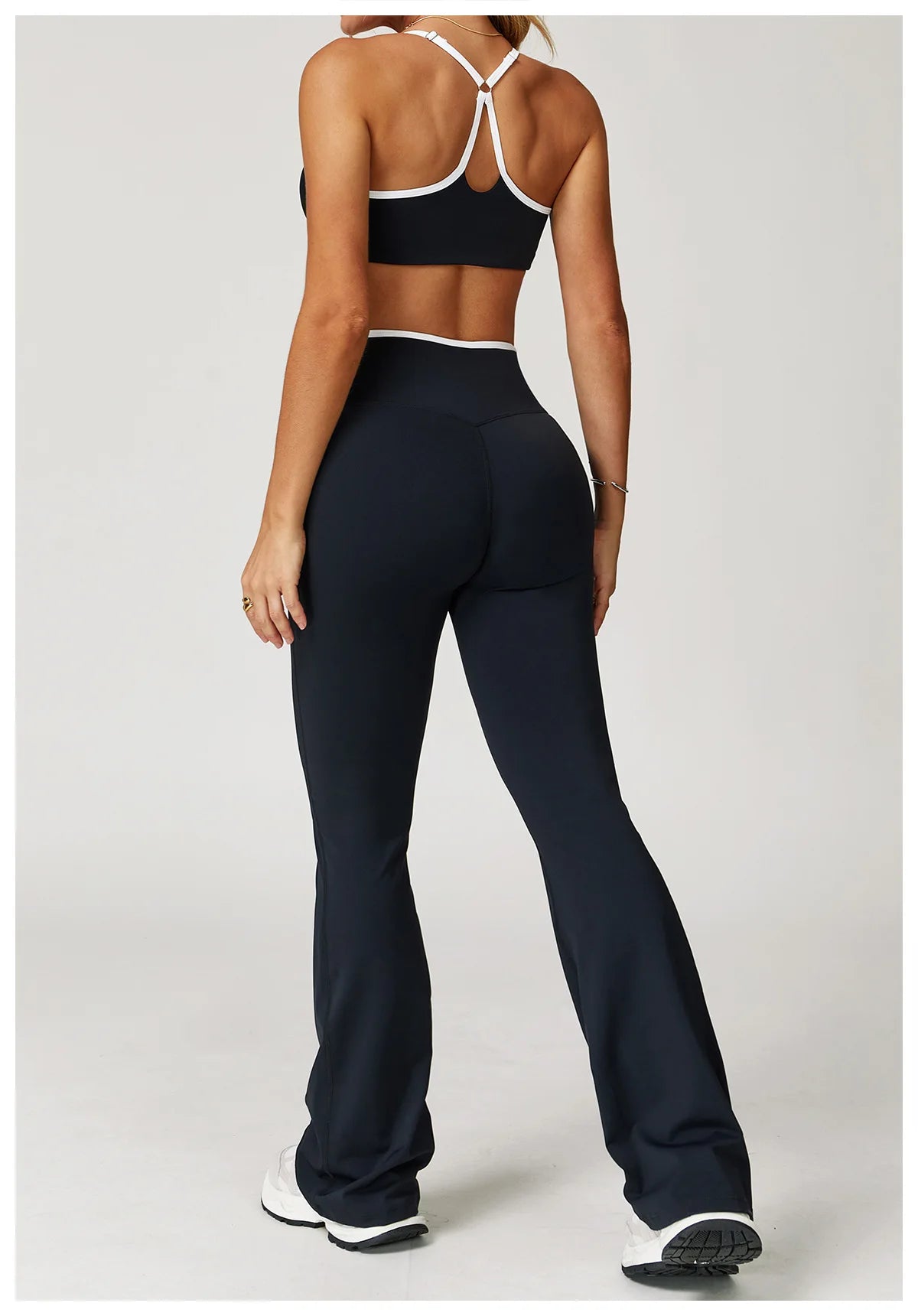 Conjunto Fitness Feminino 2 Peças Flare | Top e Calça Cintura Alta