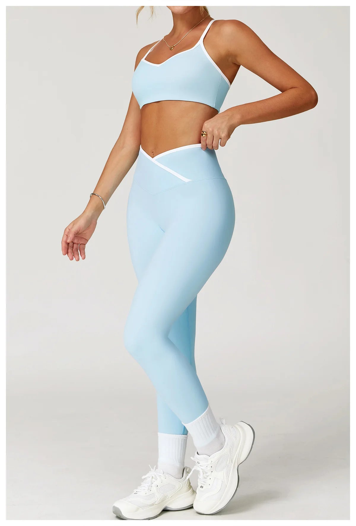 Conjunto Fitness Feminino 2 Peças Flare | Top e Calça Cintura Alta